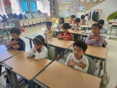 어린이 명상교육이 만드는 변화의 바람 ‘굿비잉 이너스쿨’의 ‘움직임과 뇌기반 명상’