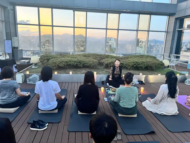 &nbsp; &nbsp; &nbsp; &nbsp; &nbsp; &nbsp; &nbsp; &nbsp; &nbsp; &nbsp;WeWork Seolleung Branch 3 Rooftop Where the Meditation Experience Class Was Held&nbsp;